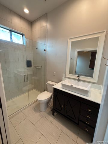 451 oak, San Antonio, TX 78215