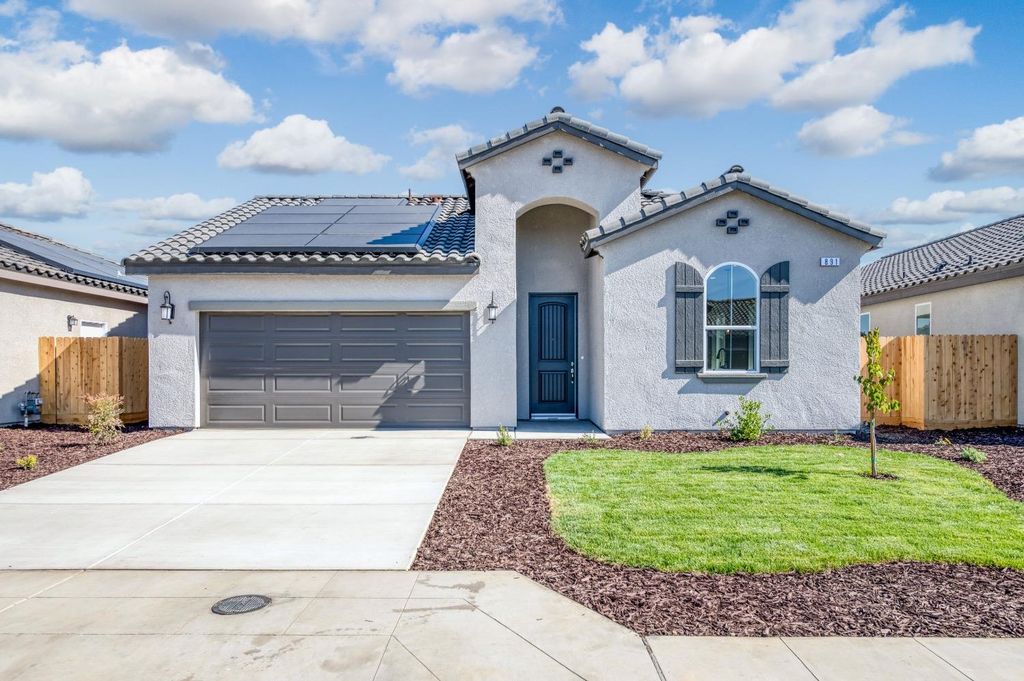 1168 Dandelion Lane, Madera, CA 93638