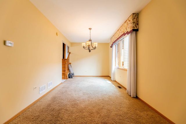 5911 S Natchez Avenue, Chicago, IL 60638