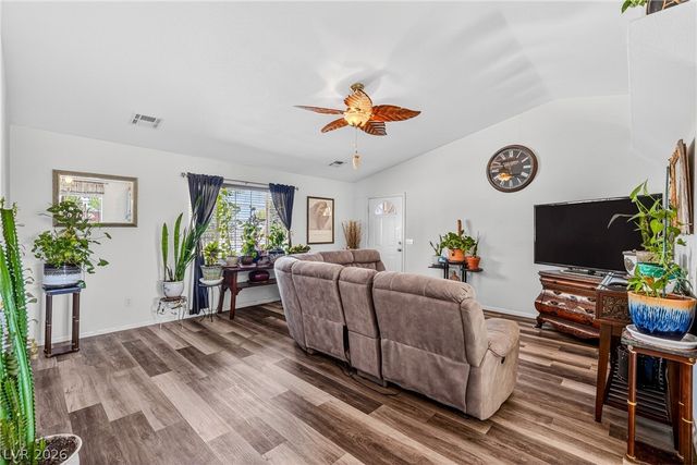 2901 South Blagg Road, Pahrump, NV 89048