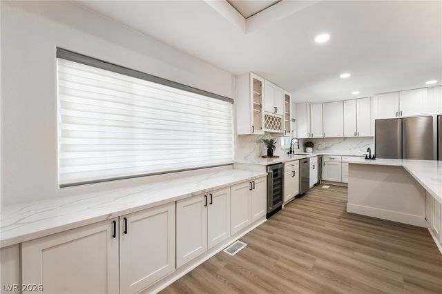 2903 Hardin Drive, Henderson, NV 89074