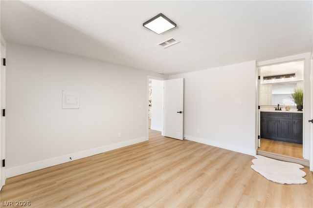 2903 Hardin Drive, Henderson, NV 89074
