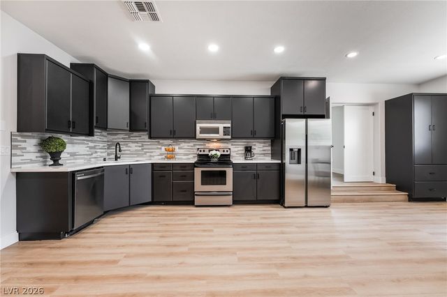 2903 Hardin Drive, Henderson, NV 89074