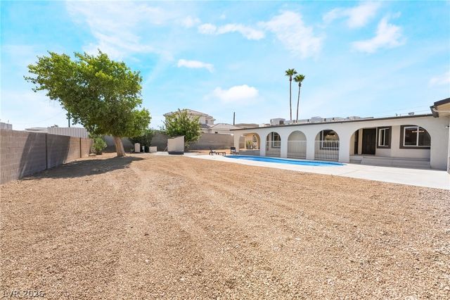 2903 Hardin Drive, Henderson, NV 89074