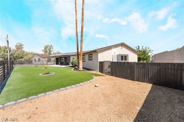 2903 Hardin Drive, Henderson, NV 89074