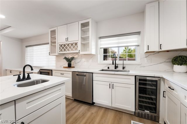 2903 Hardin Drive, Henderson, NV 89074