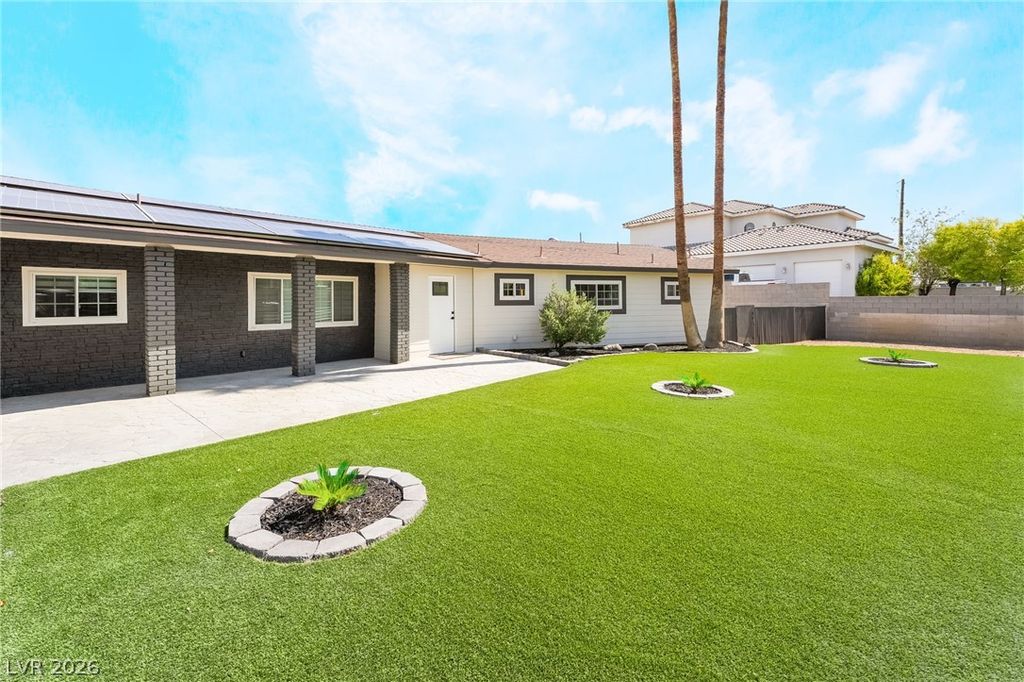 2903 Hardin Drive, Henderson, NV 89074