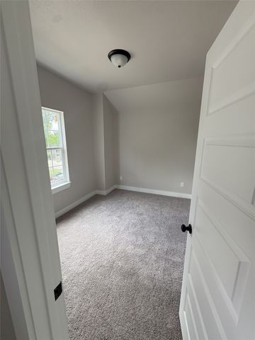 316 Henry Street, Waxahachie, TX 75165