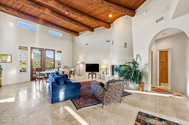 10148 N Wild Creek Drive, Oro Valley, AZ 85742