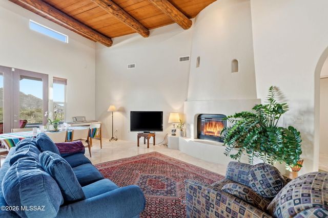 10148 N Wild Creek Drive, Oro Valley, AZ 85742