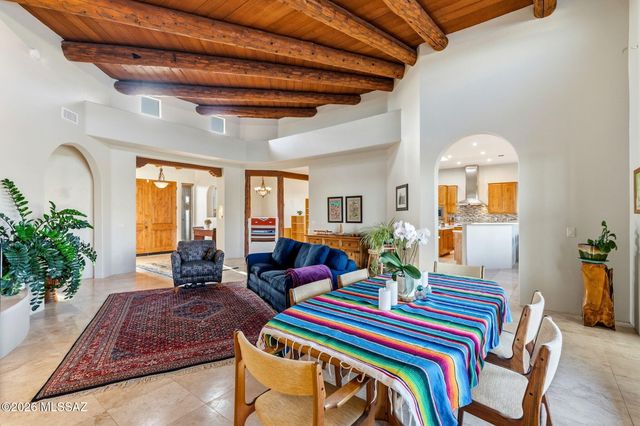 10148 N Wild Creek Drive, Oro Valley, AZ 85742