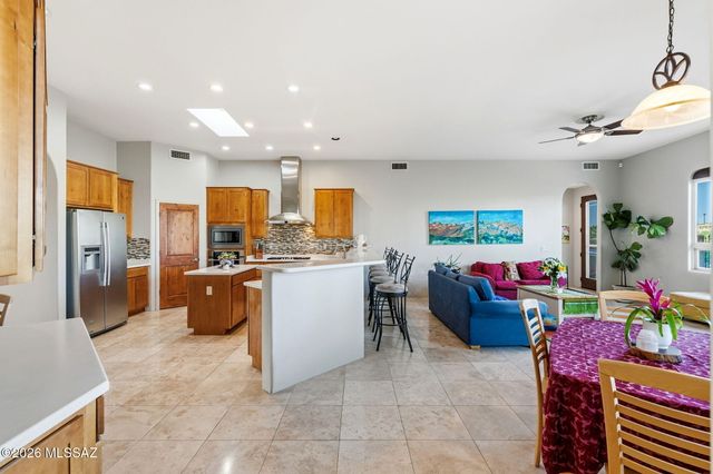 10148 N Wild Creek Drive, Oro Valley, AZ 85742