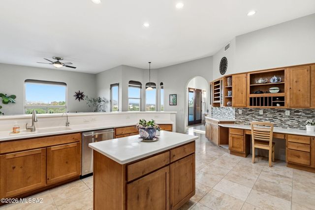 10148 N Wild Creek Drive, Oro Valley, AZ 85742