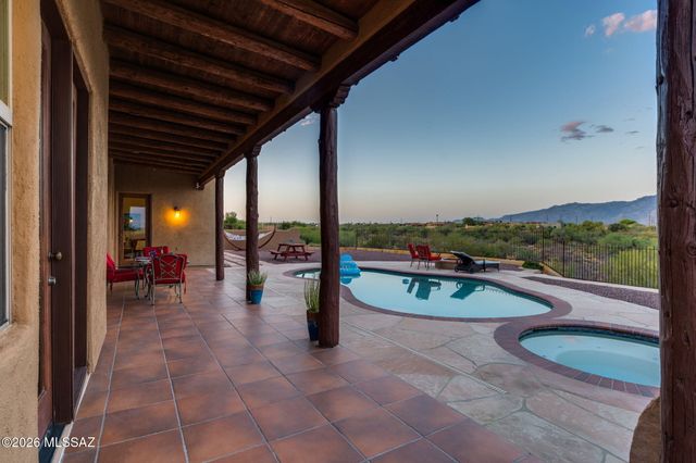 10148 N Wild Creek Drive, Oro Valley, AZ 85742