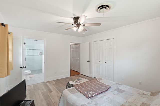 1226 Crestwood Drive, Cleburne, TX 76033