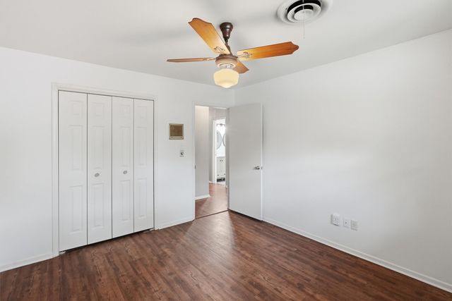 1226 Crestwood Drive, Cleburne, TX 76033