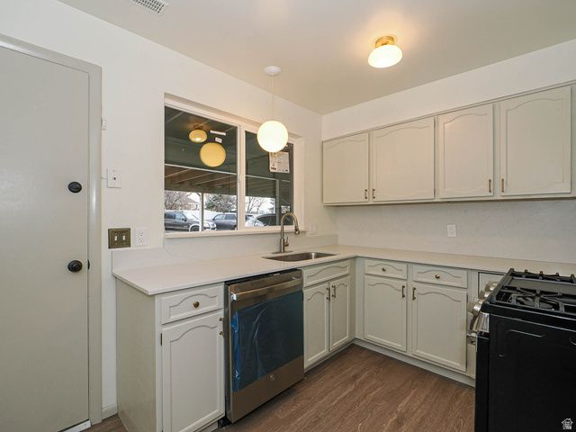 2122 E GEORGETOWN SQ, Millcreek, UT 84109