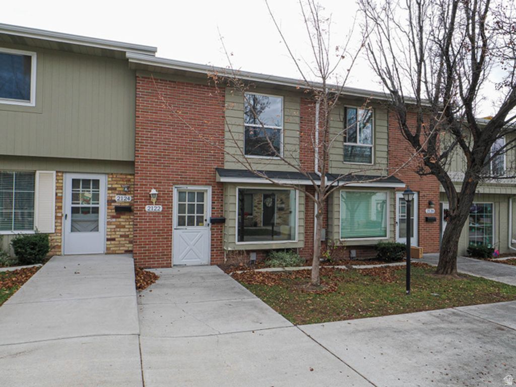 2122 E GEORGETOWN SQ, Millcreek, UT 84109