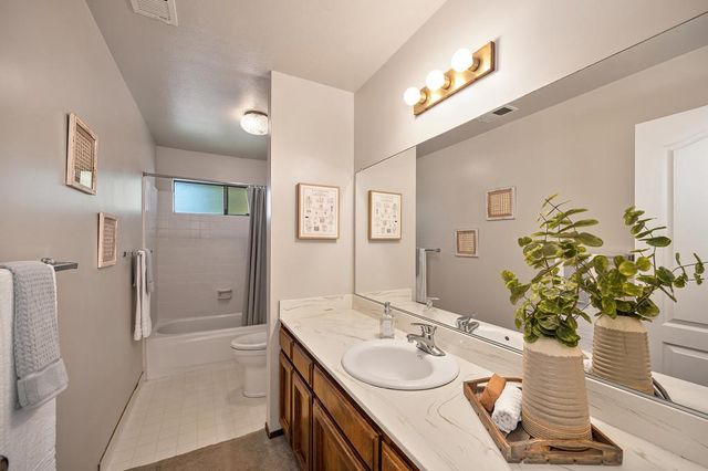 5339 Quail Valley Rd, Placerville, CA 95667