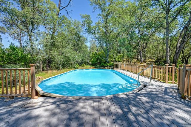 5339 Quail Valley Rd, Placerville, CA 95667