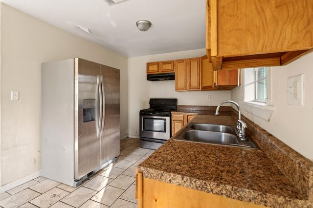 3718 Howze St., Moss Point, MS 39563