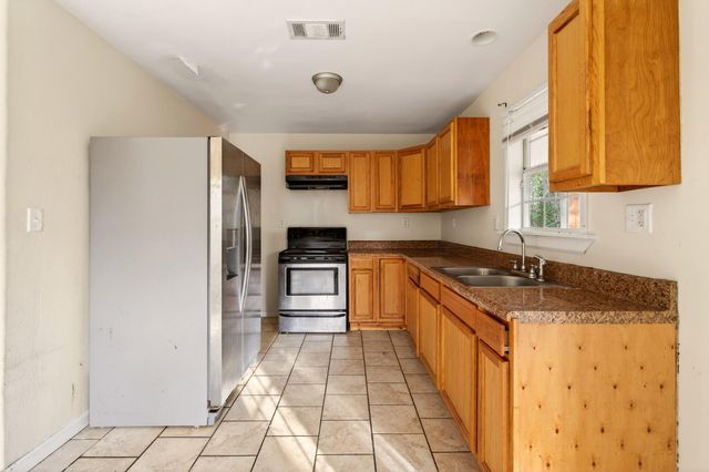 3718 Howze St., Moss Point, MS 39563