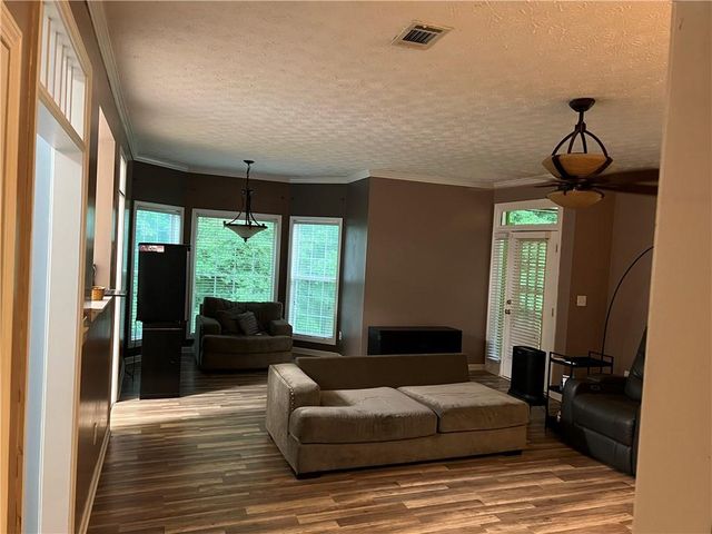 129 Avalon Drive, Mcdonough, GA 30252
