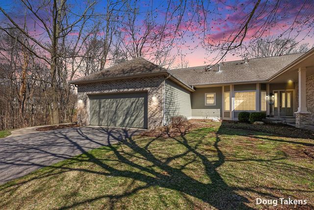 1718 Big Timber Court, Grand Rapids, MI 49505