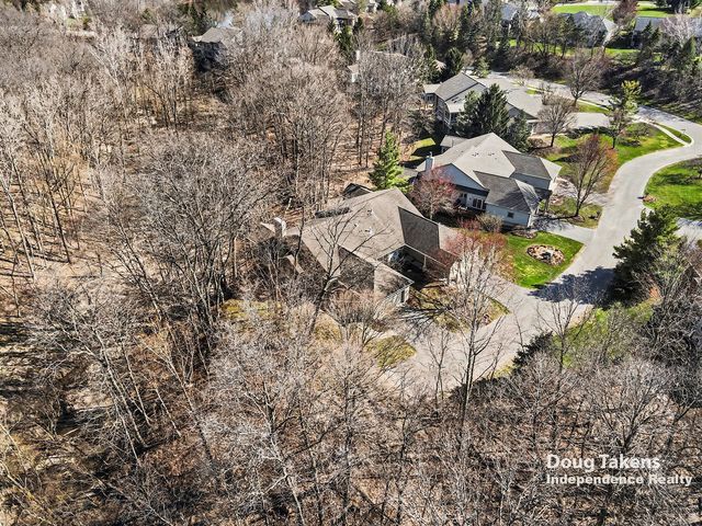 1718 Big Timber Court, Grand Rapids, MI 49505