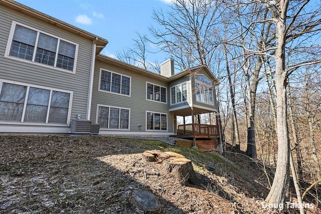 1718 Big Timber Court, Grand Rapids, MI 49505