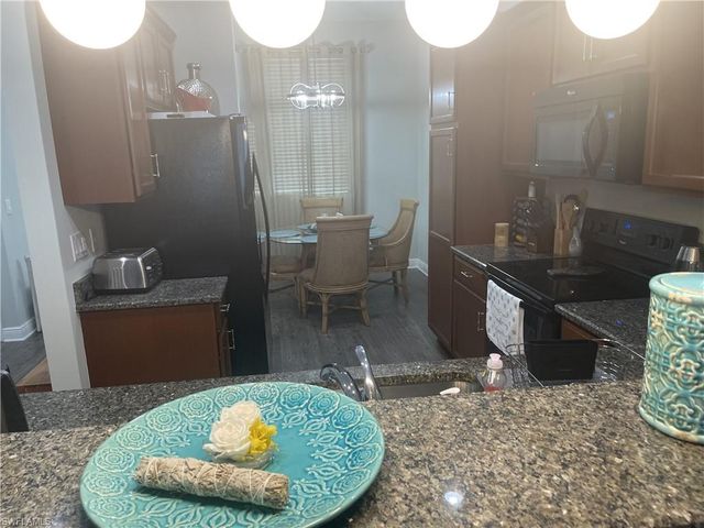 15126 Palmer Lake CIR 205, Naples, FL 34109