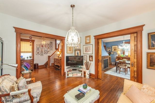 8 Appleton Rd, Bloomfield Twp., NJ 07003