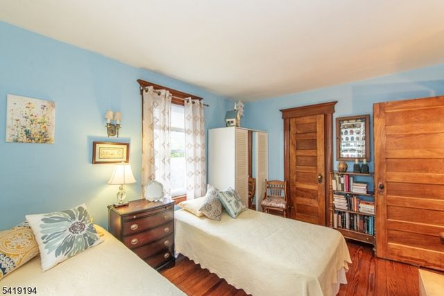 8 Appleton Rd, Bloomfield Twp., NJ 07003