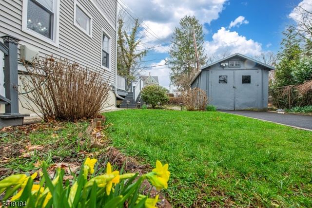 8 Appleton Rd, Bloomfield Twp., NJ 07003
