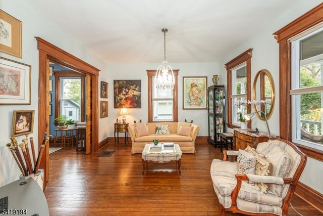 8 Appleton Rd, Bloomfield Twp., NJ 07003