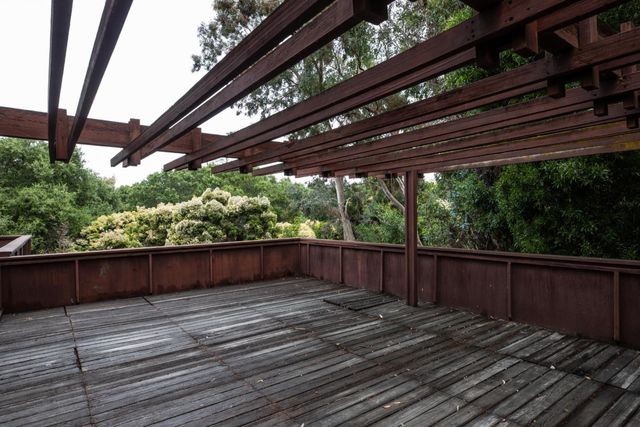 706 Tolman Drive, Stanford, CA 94305