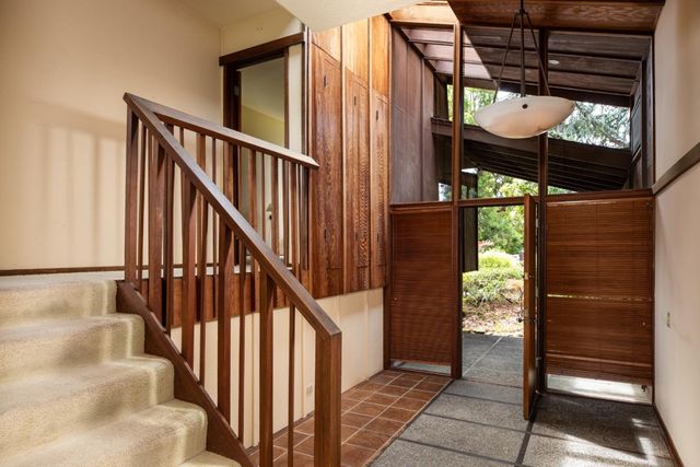 706 Tolman Drive, Stanford, CA 94305