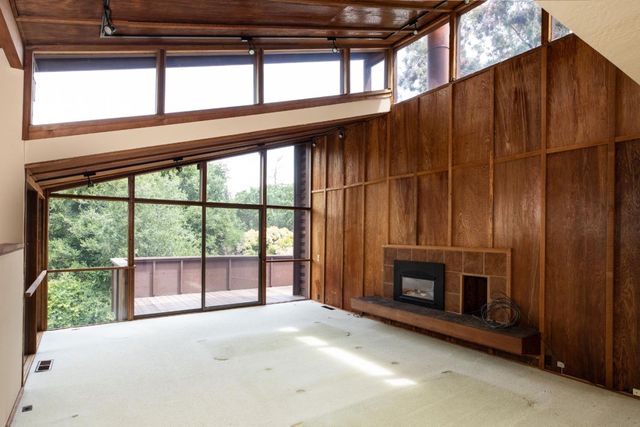 706 Tolman Drive, Stanford, CA 94305