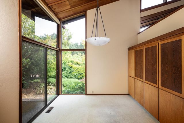 706 Tolman Drive, Stanford, CA 94305
