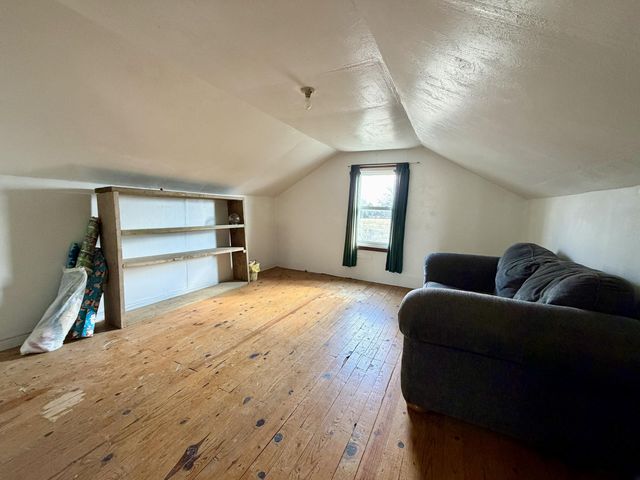 7768 High Point Drive, Raymondville, MO 65555