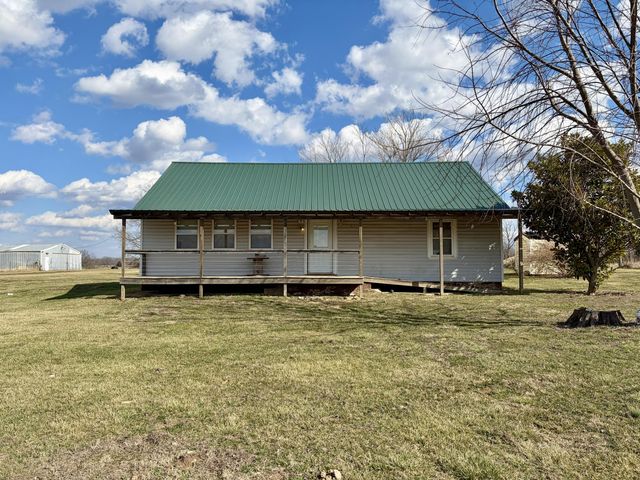7768 High Point Drive, Raymondville, MO 65555