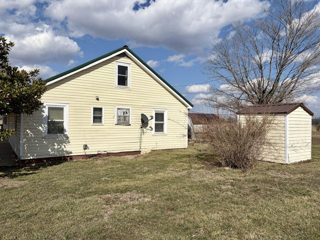 7768 High Point Drive, Raymondville, MO 65555