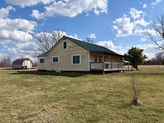 7768 High Point Drive, Raymondville, MO 65555