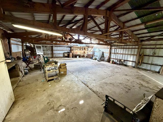 7768 High Point Drive, Raymondville, MO 65555