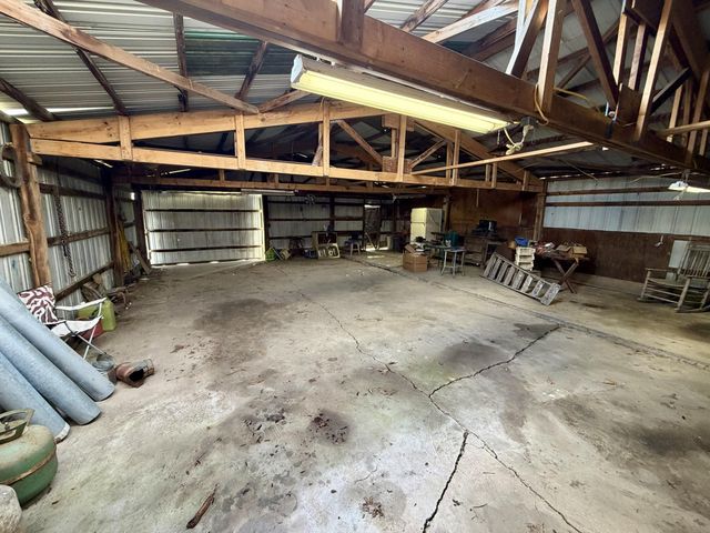 7768 High Point Drive, Raymondville, MO 65555