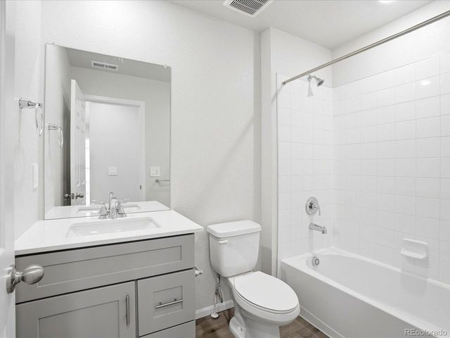 2163 E 164th Ave, Thornton, CO 80602