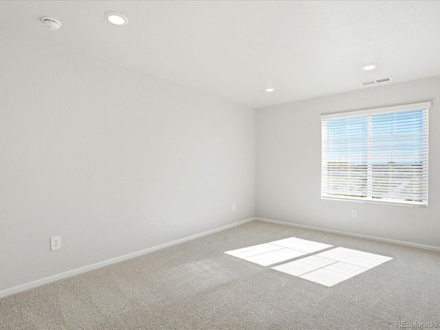 2163 E 164th Ave, Thornton, CO 80602