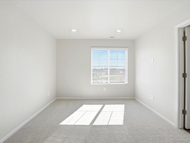 2163 E 164th Ave, Thornton, CO 80602