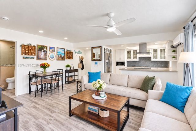 195 Sunrise Drive 7, Key Biscayne, FL 33149