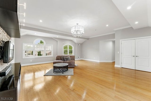 152 Boulevard, Kenilworth Boro, NJ 07033